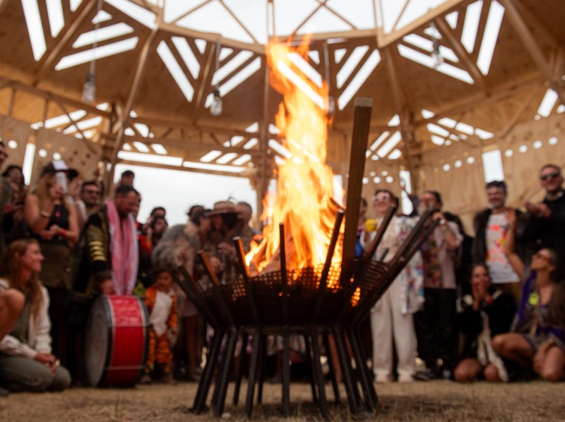 Central Ceremonial Fire Pit during the opening of Tholos Ignis at Fuego Austral 2026